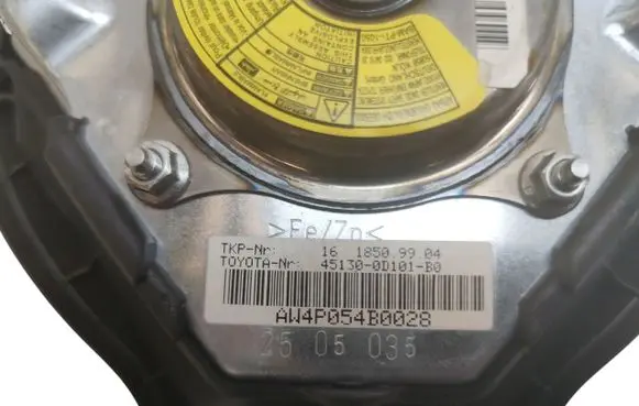Toyota Yaris Steering wheel