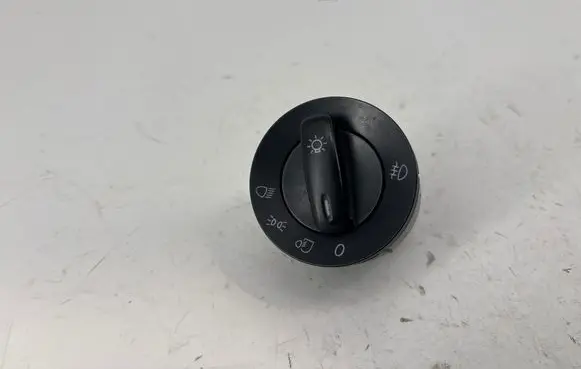 Volkswagen PASSAT B6 Light switch 1K0941431M
