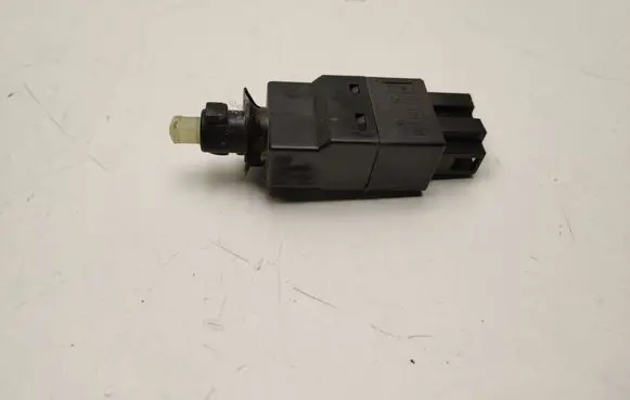 Mercedes-Benz E W211 Brake pedal sensor switch A0015454009