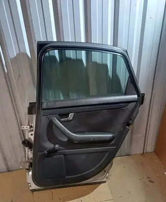 Audi A4 S4 B6 8E 8H Rear door
