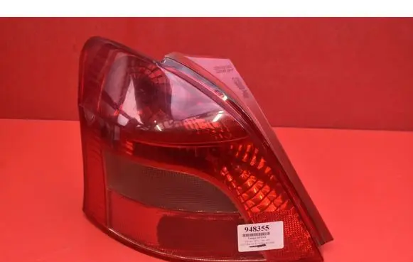 Toyota Yaris Rear/tail lights 0D-7