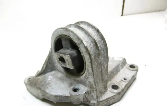 Volvo S80 Engine mounting bracket 514030001J