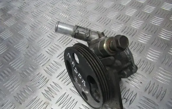 Mazda 323 Power steering pump