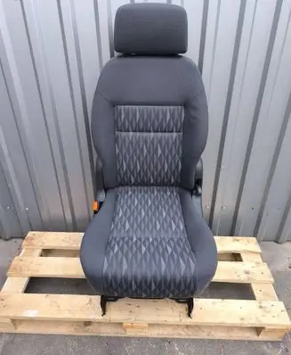 Ford Galaxy Second row seats 