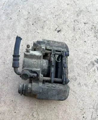 Rear brake caliper