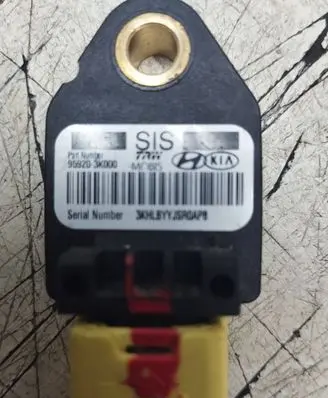KIA Ceed Airbag deployment crash/impact sensor 959203K000