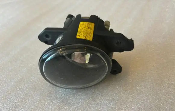 Mercedes-Benz A W169 Front fog light A2518200855 2518200855