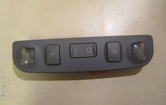 Audi A4 S4 B5 8D Rear seat light 8D0947111AA
