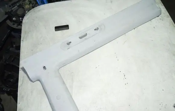 Volkswagen Multivan T4 Pillar (middle) 705867287AC
