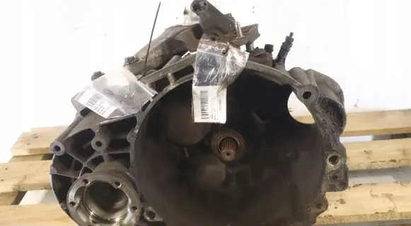 Volkswagen PASSAT CC Manual 6 speed gearbox KNS