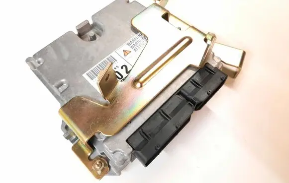 Nissan X-Trail T30 Engine control unit/module 5800295 B371MEQ44B