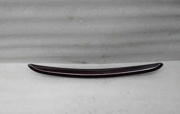 Dashboard glove box trim