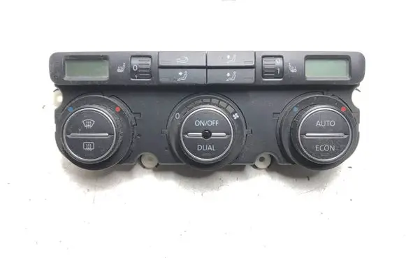 Volkswagen Touran I Climate control unit