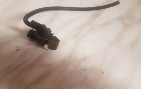 Nissan X-Trail T30 Turbo solenoid valve K5T48075 F2859106