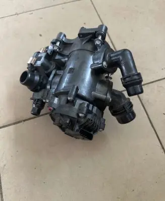 Thermostat/thermostat housing