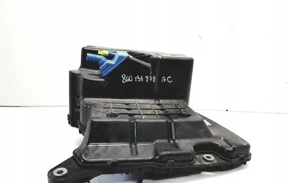 Audi A4 S4 B9 AdBlue liquid reservoir 8W0131878AC