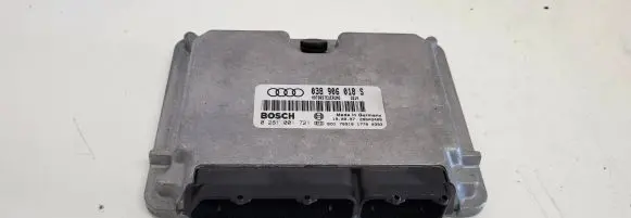 Audi A4 S4 B5 8D Engine control unit/module 038906018S 28SA3408 0281001721