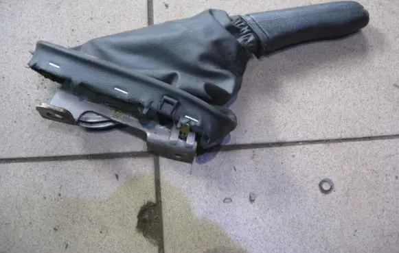 Ford Puma Handbrake/parking brake lever assembly