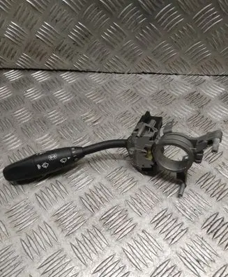 Mercedes-Benz C W203 Indicator stalk A0005452310