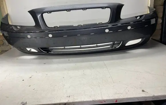 Volvo V70 Front bumper 09484239 14562