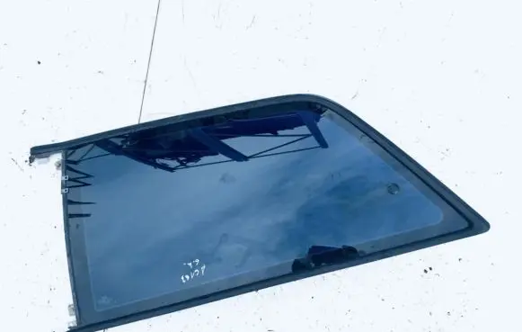Audi A3 S3 8L Rear side window