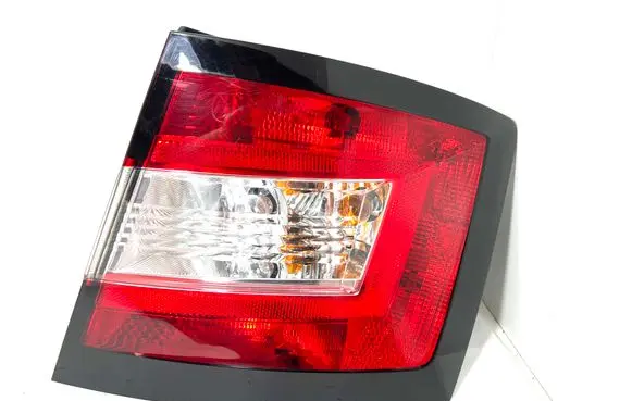 Skoda Fabia Mk3 (NJ) Rear/tail lights 6V6945095 62421902