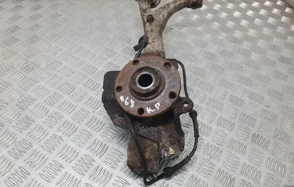Audi A4 S4 B5 8D Front wheel hub spindle knuckle