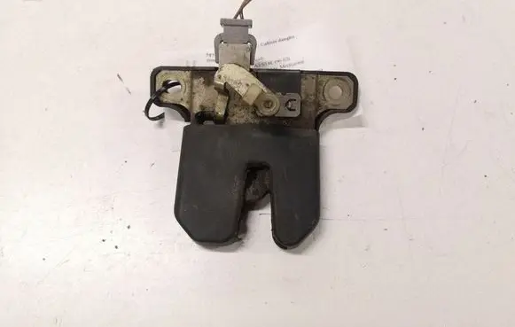 Audi A3 S3 8L Tailgate/trunk/boot lock/catch/latch 3B5827505 8L0827505 8D5827505