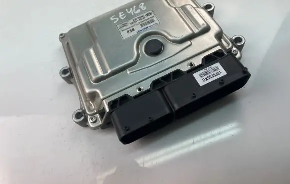 KIA Ceed Engine control unit/module ECU 3910303CE8