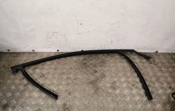 Ford Edge II Rubber seal front door (on door) EDGEDURUGUMA