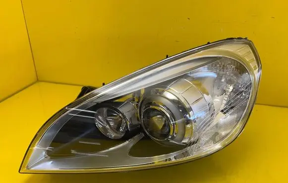 Volvo V60 Headlight/headlamp 31299990