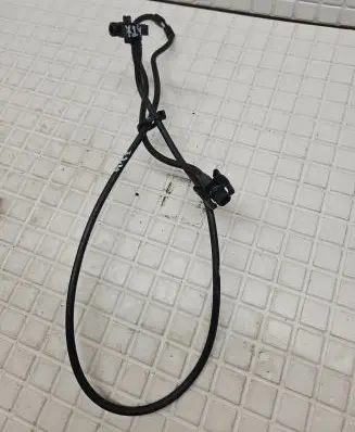 Peugeot 308 Engine coolant pipe/hose 9676650780