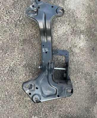 BMW X5 E53 Front subframe 6762275 52963170