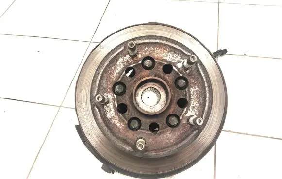 Ford Tourneo Front wheel hub