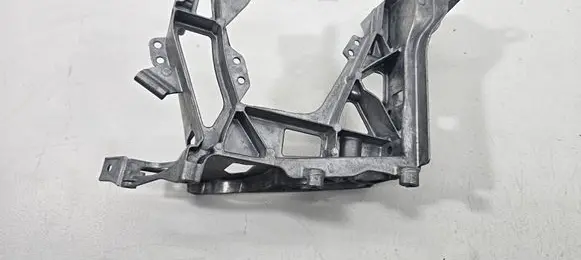 Mercedes-Benz C W205 Headlight/headlamp mounting bracket A2056225300