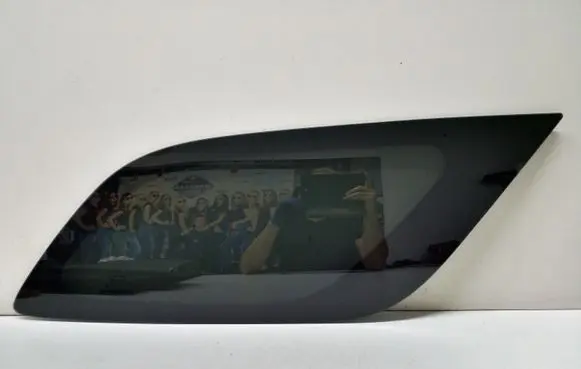 Dodge Durango Rear side window 55399266AE