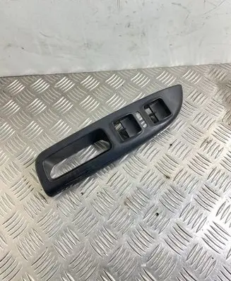 Skoda Octavia Mk2 (1Z) Front door interior handle trim 1Z1867171