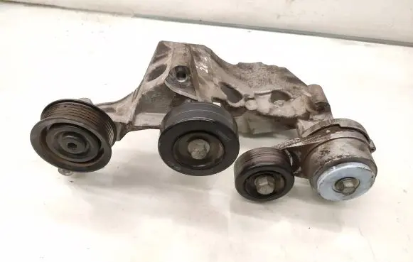 Hyundai Santa Fe Generator/alternator belt tensioner 19365F1573
