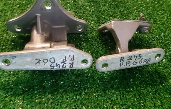 Mercedes-Benz R W251 Front door hinge set 