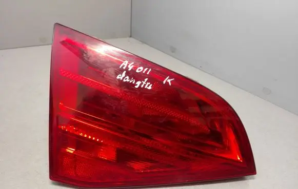 Audi A4 S4 B8 8K Tailgate rear/tail lights 21969002