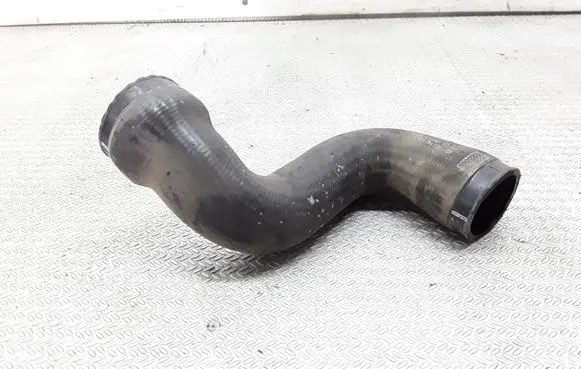 Intercooler hose/pipe