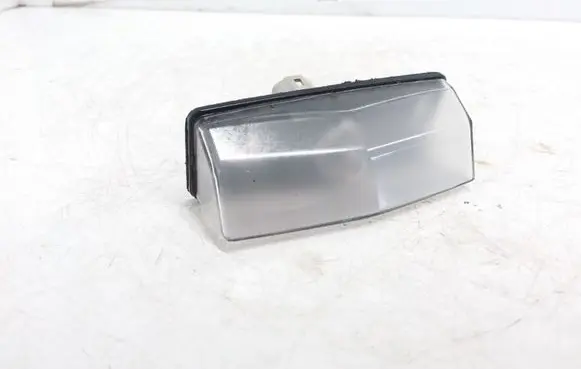Toyota RAV 4 (XA40) Number plate light