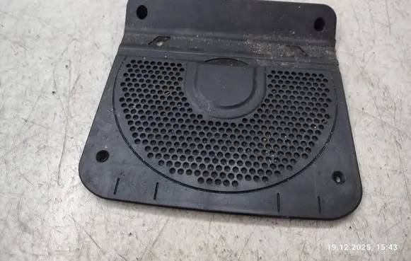 BMW 3 F30 F35 F31 Subwoofer grill/trim 9290908