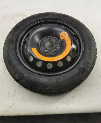 Alfa Romeo 147 R15 spare wheel 