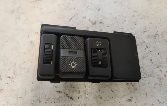 Volkswagen Transporter - Caravelle T4 Headlight level height control switch 701858099