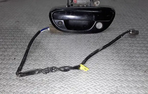 Subaru Outback Front door exterior handle