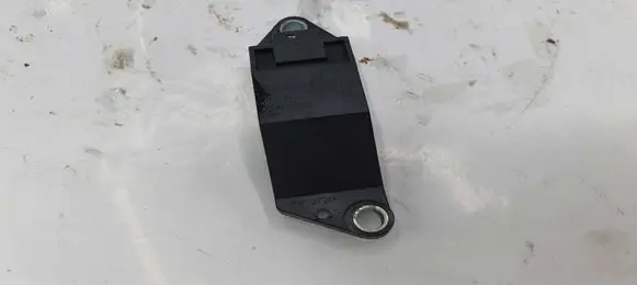 Mercedes-Benz E W211 Airbag deployment crash/impact sensor A0018209326