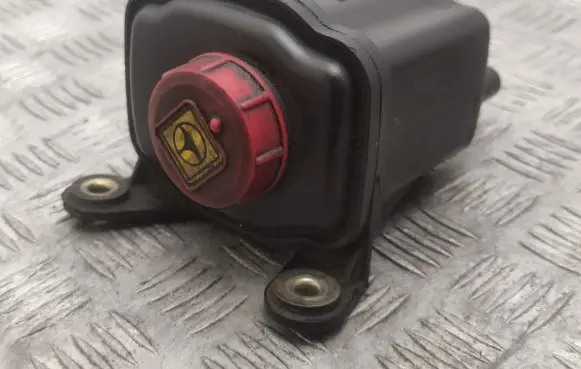 Alfa Romeo 147 Power steering fluid tank/reservoir 46768353 B460