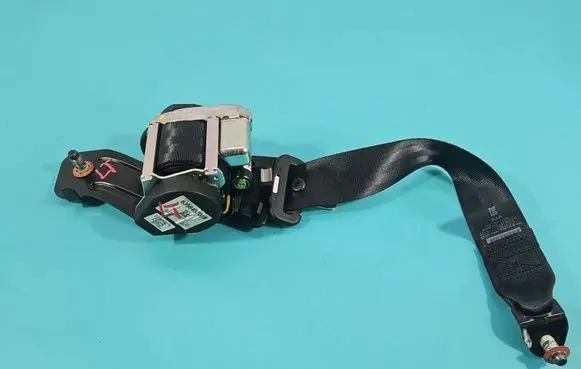 KIA Optima Rear seatbelt 635845700B IMPRK1574116