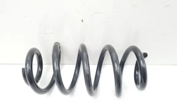 BMW 2 F46 Rear coil spring